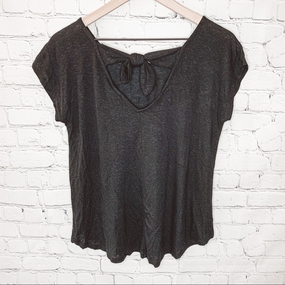 Bobeau Cut Out Bow Back Tee Black Size Small NWT - Picture 5 of 7